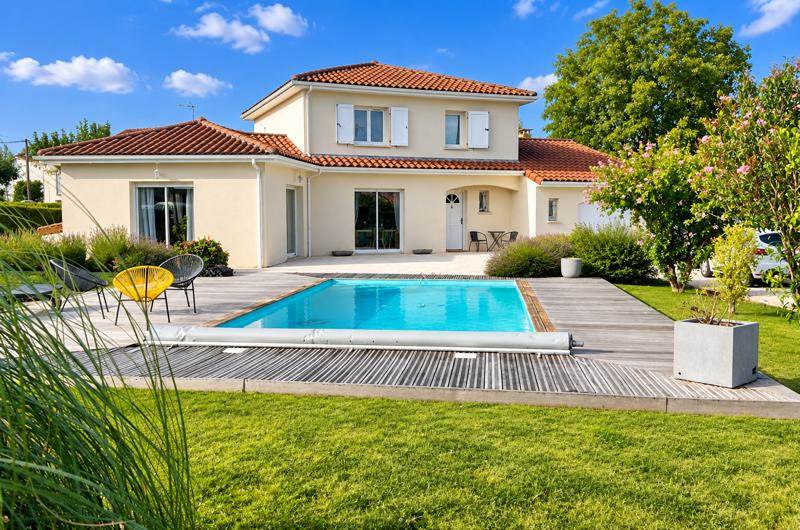 Vente Maison YTRAC 15130 5 pièces - 138 m²