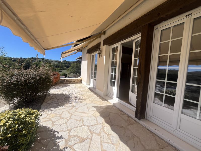 Vente Maison Saint-Étienne-de-Maurs - 7 pièces -196 m² - (15600)