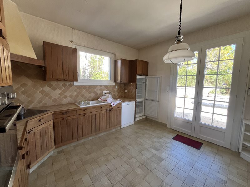 Vente Maison Saint-Étienne-de-Maurs - 7 pièces -196 m² - (15600)