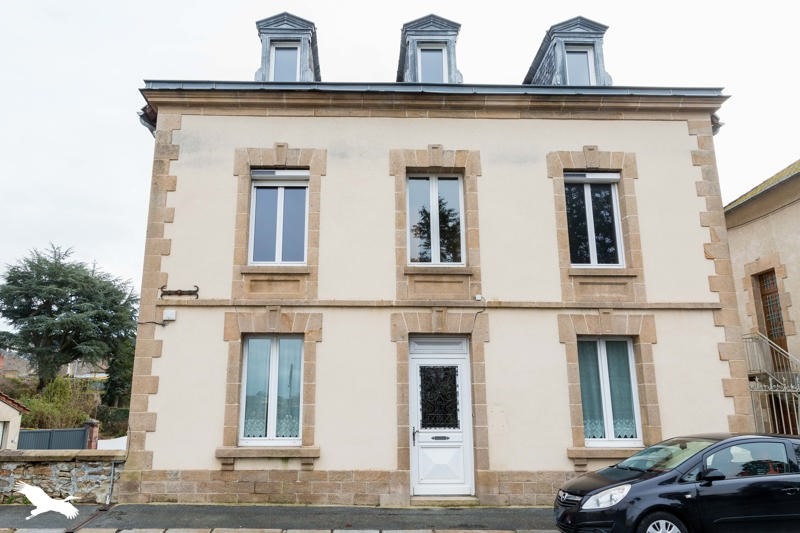 Vente Maison BOURGANEUF 23400 6 pièces - 216 m²