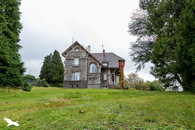 Vente Maison BOURGANEUF - 8 pièces -220 m² - (23400)