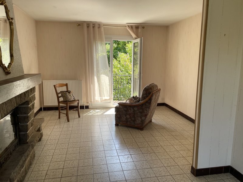 Vente Maison ST HILAIRE LE CHATEAU - 5 pièces -110 m² - (23250)