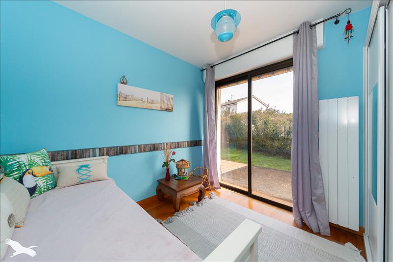 Vente Maison BLAYE - 4 pièces -148 m² - (33390)