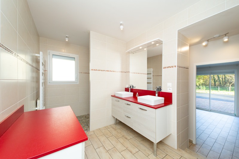Vente Maison CARTELEGUE - 7 pièces -187 m² - (33390)