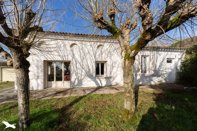 Vente Maison PLASSAC - 3 pièces -71 m² - (33390)