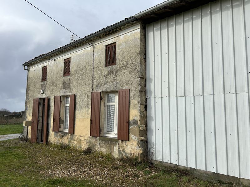 Vente Maison ST CIERS SUR GIRONDE - 2 pièces -85 m² - (33820)