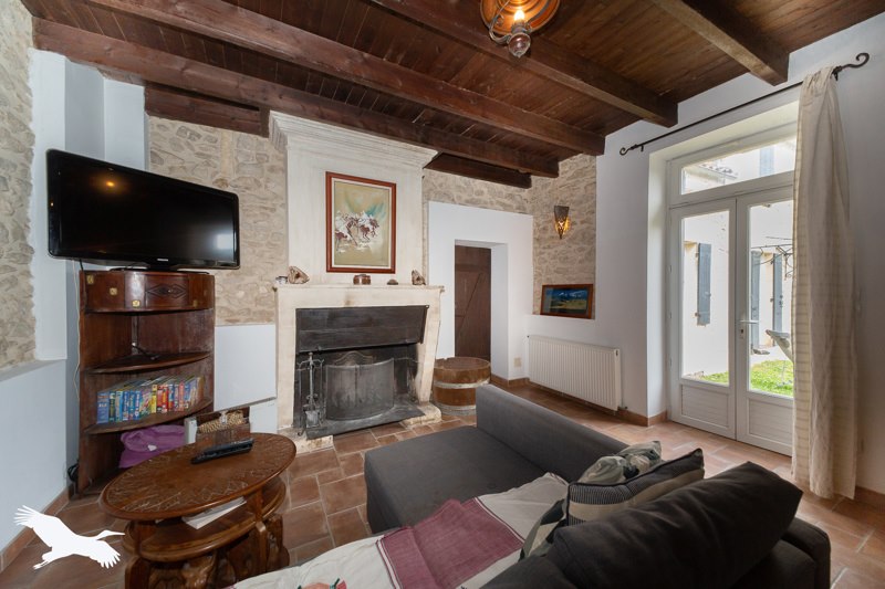 Vente Maison EYRANS - 4 pièces -335 m² - (33390)