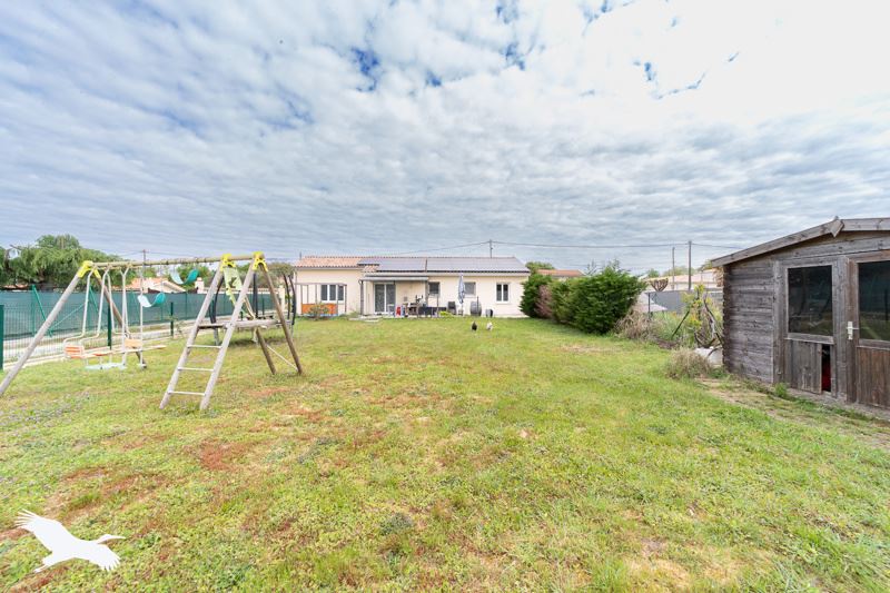 Vente Maison BERSON - 4 pièces -116 m² - (33390)