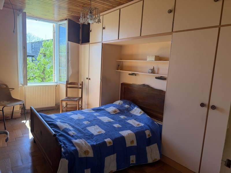 Vente Maison ST CIERS SUR GIRONDE - 4 pièces -142 m² - (33820)