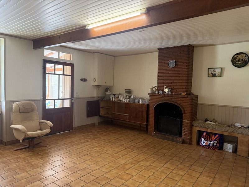 Vente Maison ST CIERS SUR GIRONDE - 4 pièces -142 m² - (33820)