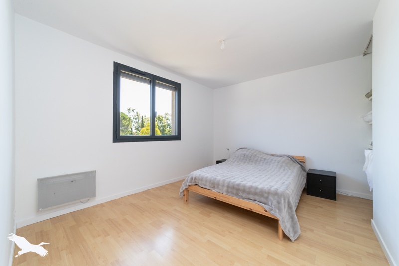 Vente Maison EYRANS - 7 pièces -190 m² - (33390)