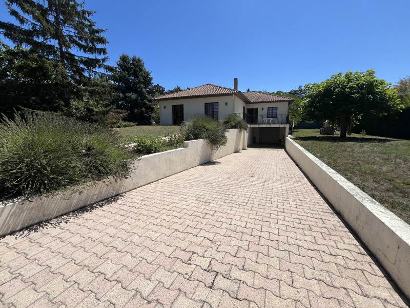 Vente Maison MAZION - 5 pièces -162 m² - (33390)