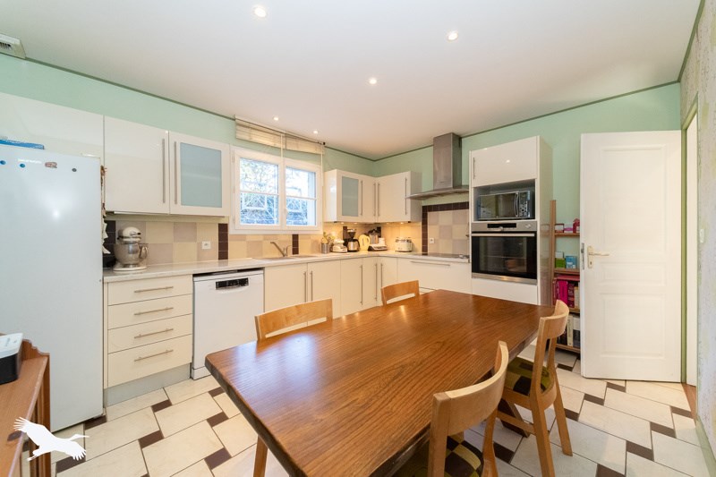 Vente Maison Villeneuve - 7 pièces -155 m² - (33710)