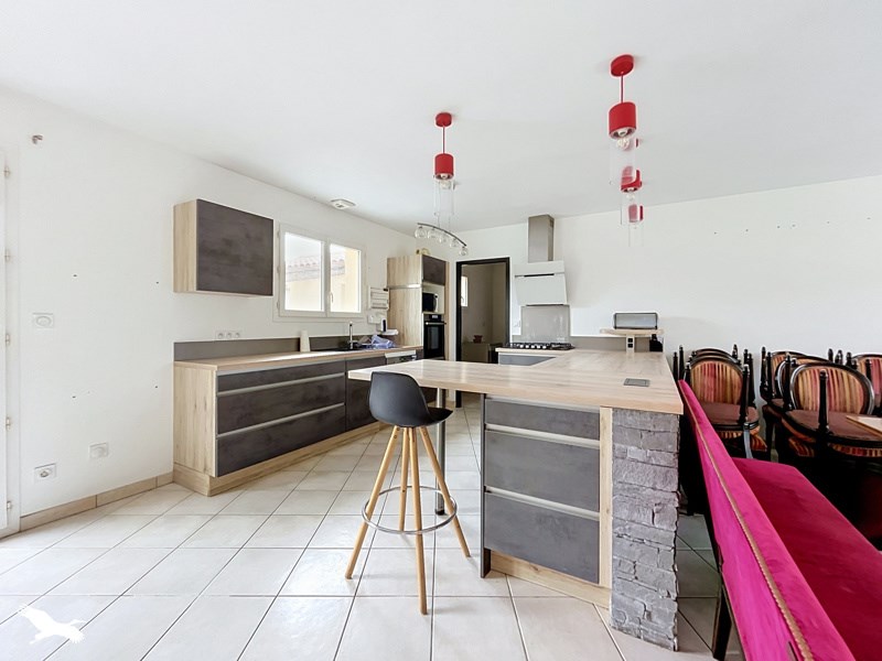 Vente Maison Cars - 6 pièces -124 m² - (33390)