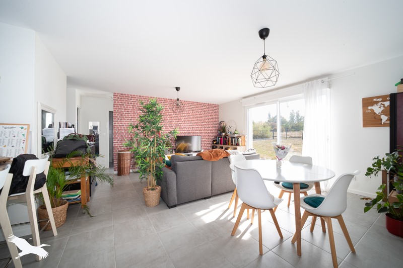 Vente Maison Saint-Seurin-de-Cursac - 3 pièces -70 m² - (33390)