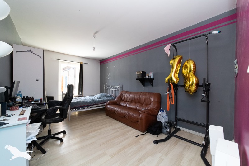 Vente Maison Anglade - 6 pièces -219 m² - (33390)