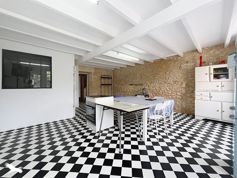 Vente Maison Eyrans - 5 pièces -159 m² - (33390)