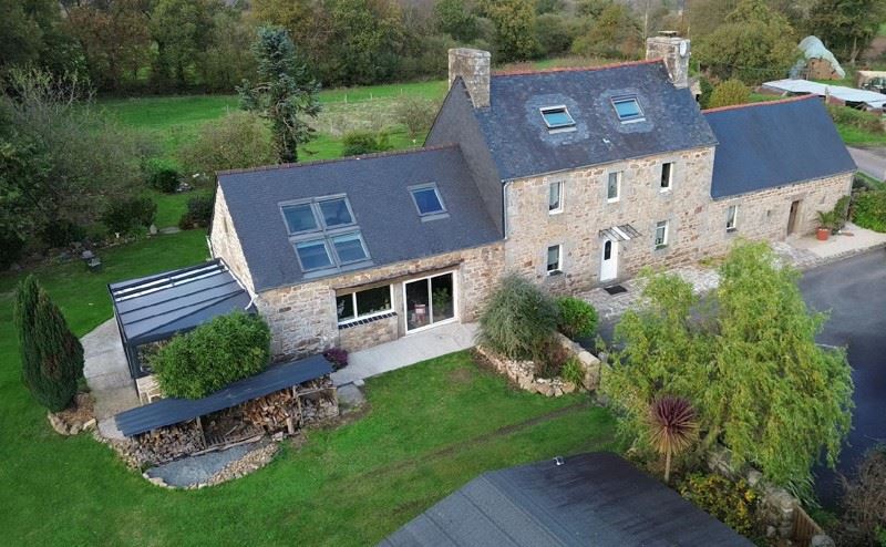 Vente Maison PLUZUNET - 7 pièces -170 m² - (22140)