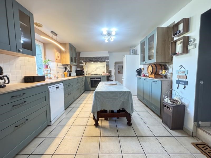 Vente Maison PLUZUNET - 7 pièces -170 m² - (22140)