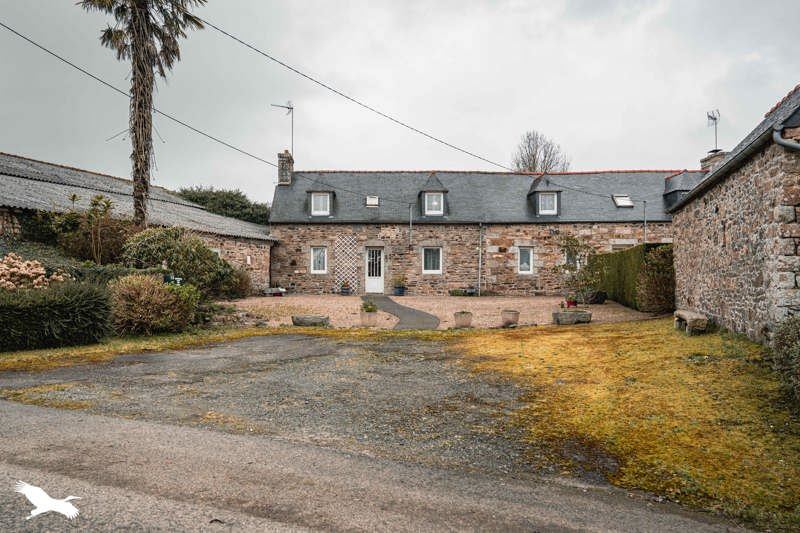 Vente Maison PEDERNEC - 5 pièces -115 m² - (22540)