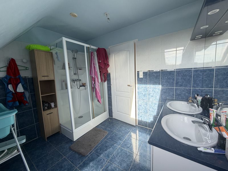 Vente Maison Pluzunet - 5 pièces -117 m² - (22140)