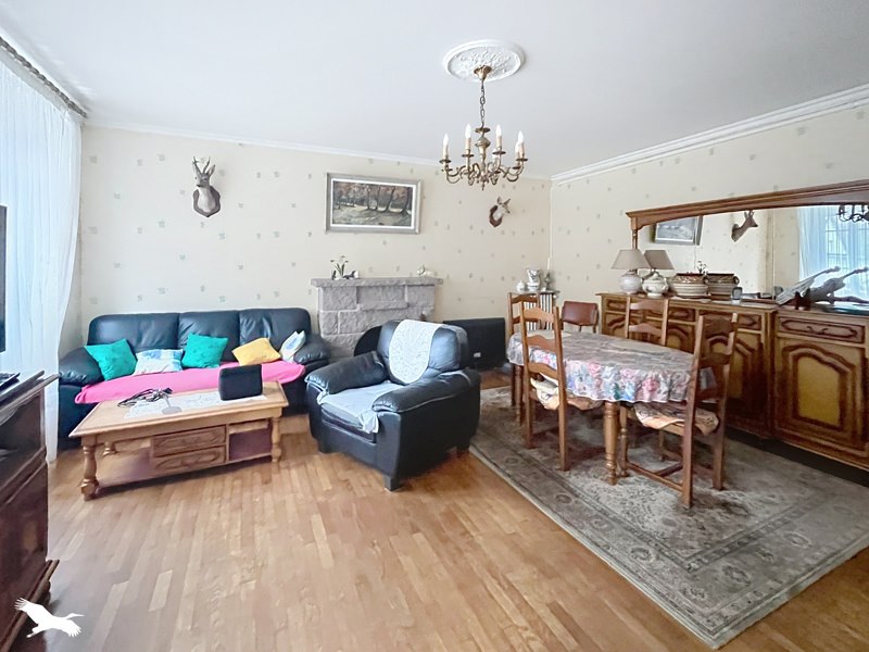 Vente Maison Belle-Isle-en-Terre - 6 pièces -140 m² - (22810)