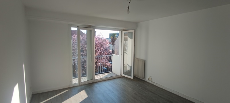 Vente Appartement PAU - 3 pièces -60 m² - (64000)
