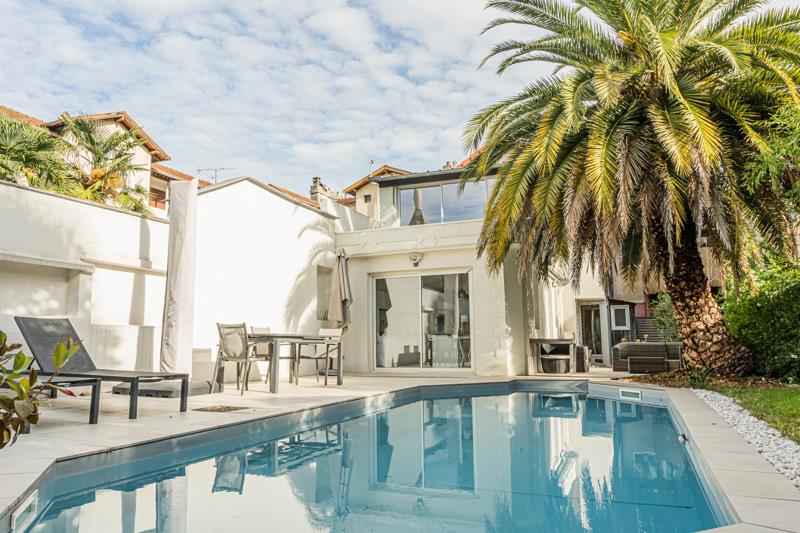 Vente Maison PAU - 5 pièces -129 m² - (64000)