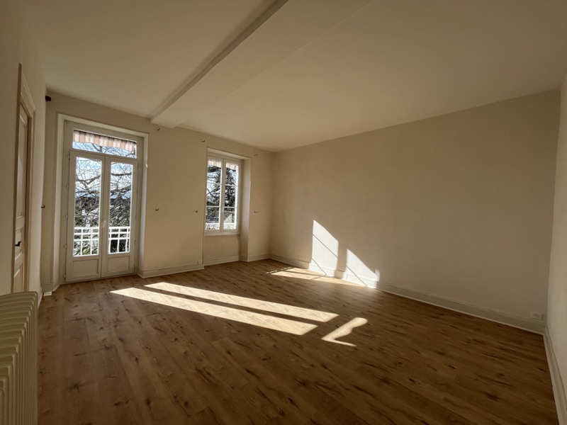 Vente Maison PAU - 7 pièces -302,4 m² - (64000)