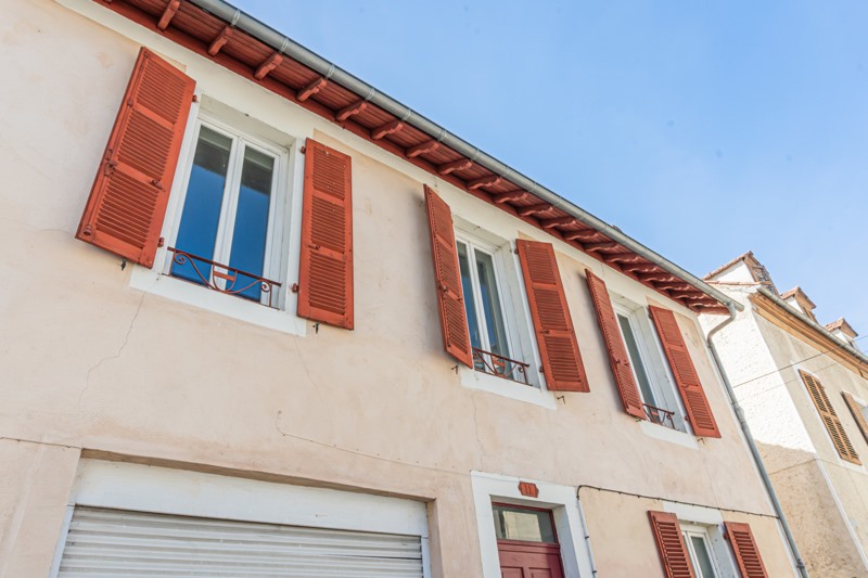 Vente Immeuble PAU - -  97 m² - (64000)