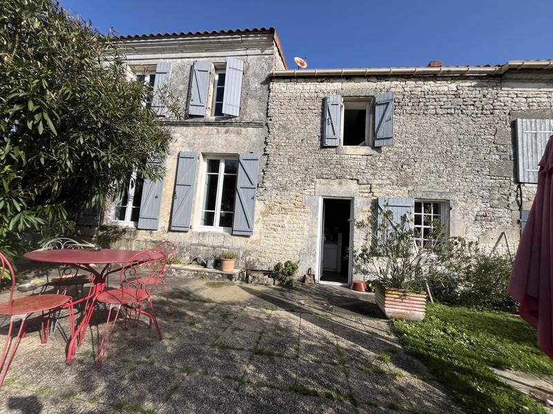 Vente Maison COURBILLAC - 4 pièces -117 m² - (16200)