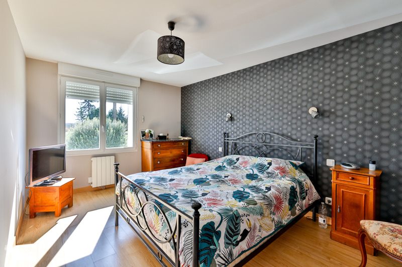 Vente Maison MAINXE GONDEVILLE - 8 pièces -166 m² - (16200)