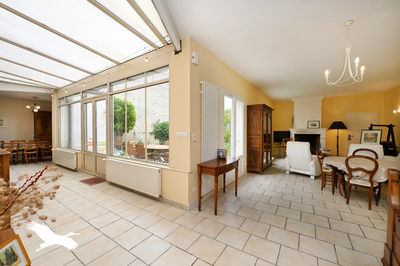 Vente Maison JARNAC - 6 pièces -150 m² - (16200)