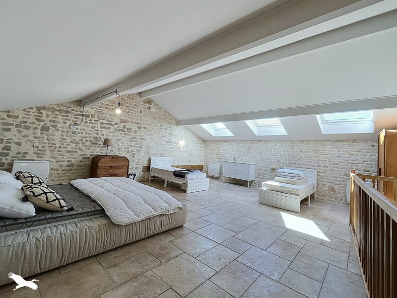 Vente Maison COURBILLAC - 8 pièces -172 m² - (16200)