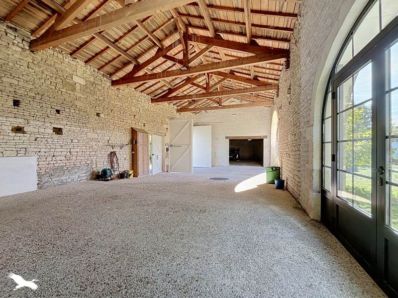 Vente Maison COURBILLAC - 8 pièces -172 m² - (16200)