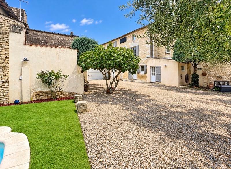 Vente Maison Jarnac 16200 7 pièces - 190 m²