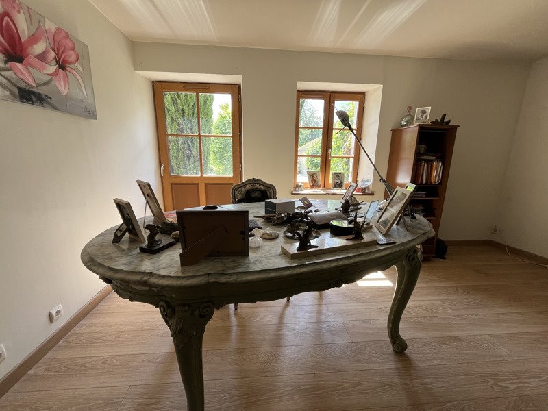 Vente Maison DESCARTES - 7 pièces -198 m² - (37160)