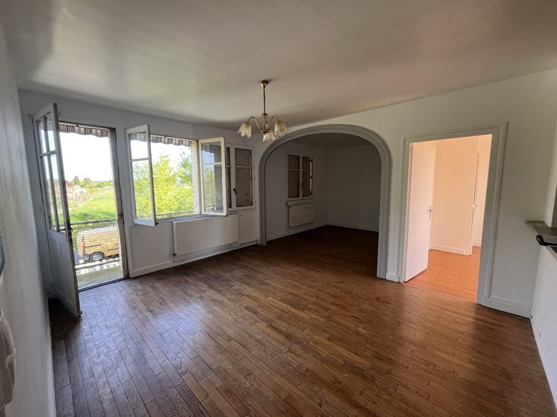 Vente Maison BETZ LE CHATEAU - 5 pièces -120 m² - (37600)