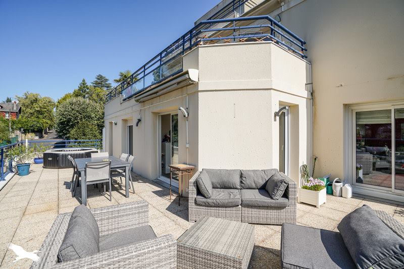 Vente Appartement TOURS - 7 pièces -152 m² - (37100)