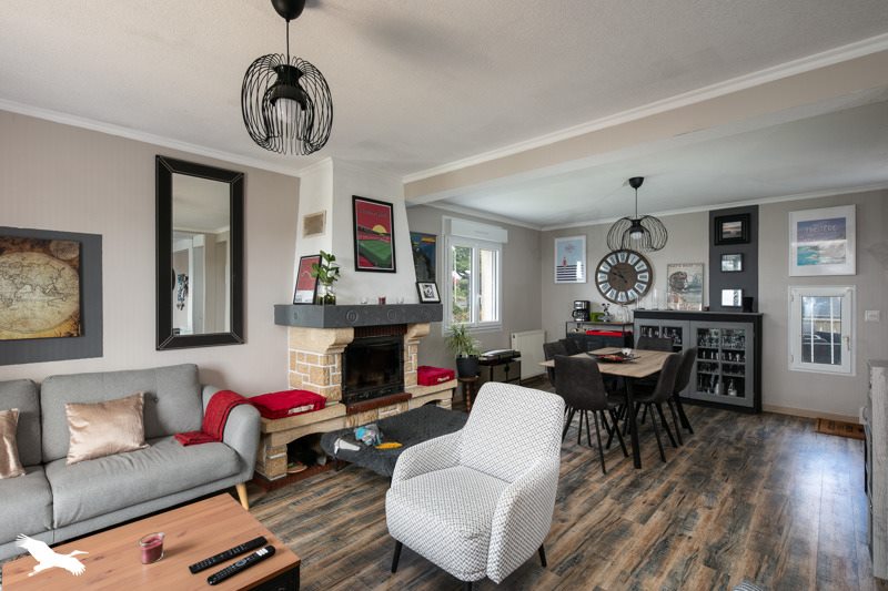 Vente Maison LE RELECQ KERHUON - 6 pièces -100 m² - (29480)