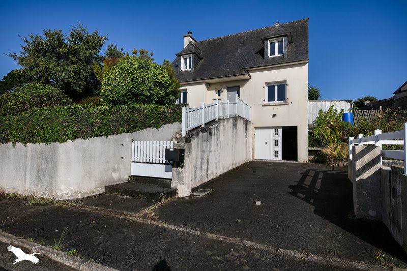 Vente Maison LE RELECQ KERHUON - 6 pièces -100 m² - (29480)