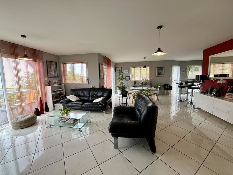 Vente Maison LE RELECQ KERHUON - 6 pièces -140 m² - (29480)