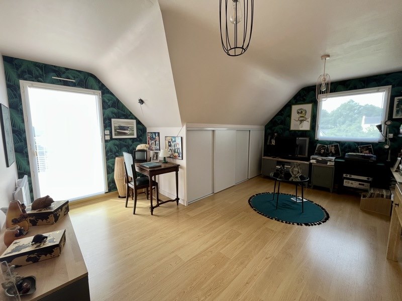Vente Maison LE RELECQ KERHUON - 6 pièces -140 m² - (29480)