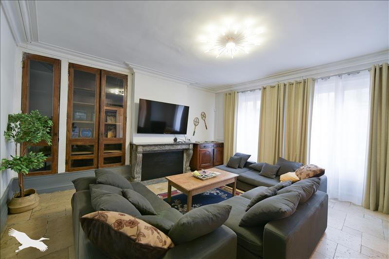 Vente Maison CHATEAU RENAULT - 9 pièces -262 m² - (37110)