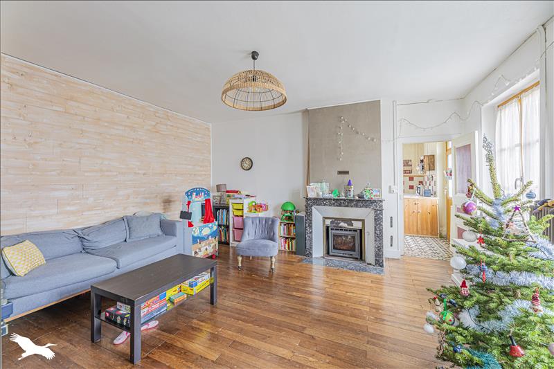 Vente Maison VILLEDOMER - 5 pièces -160 m² - (37110)