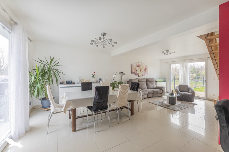 Vente Maison SAUNAY - 5 pièces -106 m² - (37110)
