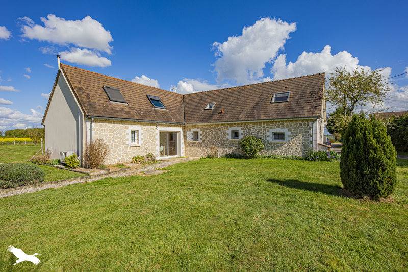 Vente Maison PRUNAY CASSEREAU - 6 pièces -160 m² - (41310)