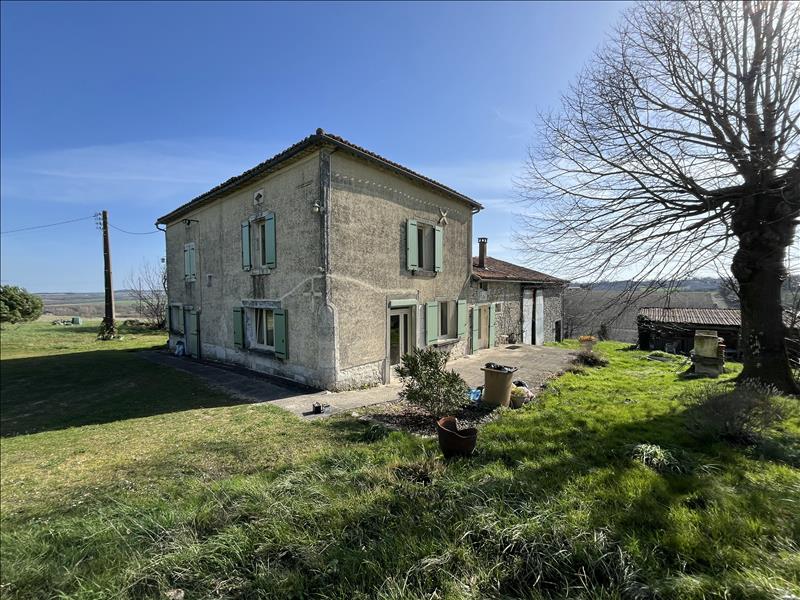 Vente Maison BOISNE LA TUDE - 7 pièces -177 m² - (16320)