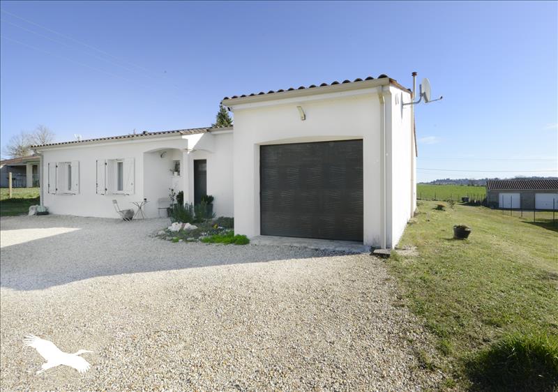 Vente Maison MAGNAC LAVALETTE VILLARS - 5 pièces -106 m² - (16320)