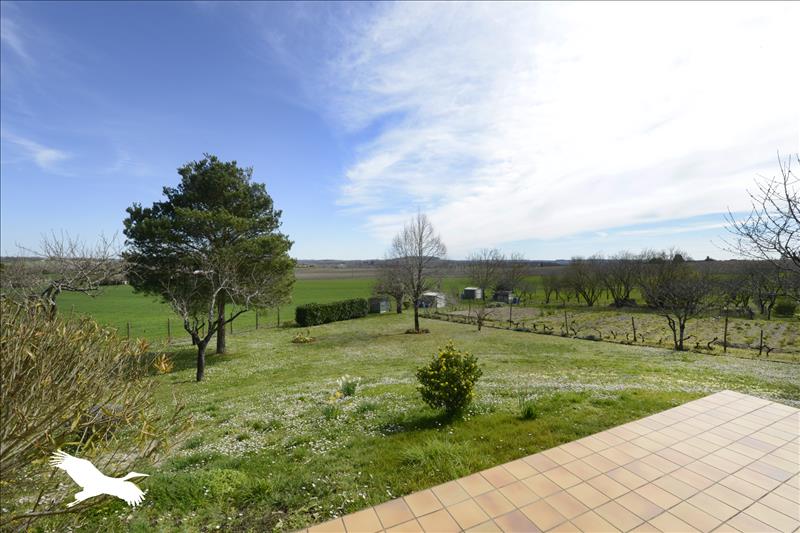 Vente Maison ST SEVERIN - 5 pièces -132 m² - (16390)